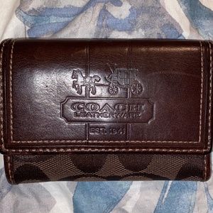 ✨Authentic✨ Coach Leather Tattersall Wallet